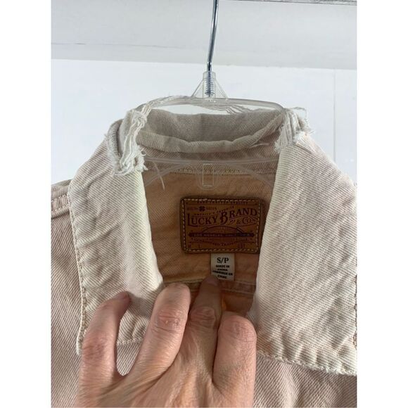 Lucky Brand Peach Distressed Denim Jacket Size S - Picture 6 of 10